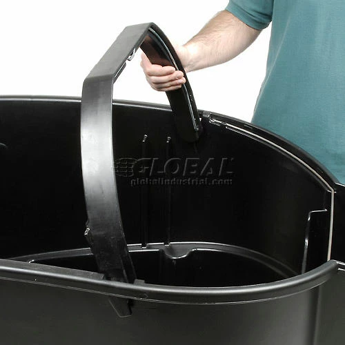 Rubbermaid® Mega Brute Mobile Waste Collector 9W73 - Image 17