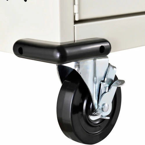Global Industrial Mobile Charging Cart for 24 Chromebooks & Tablets, Putty, Assembled - Image 18