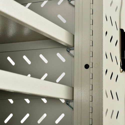 Global Industrial Mobile Charging Cart for 12 Chromebooks and Tablets, Putty, Unassembled - Image 18